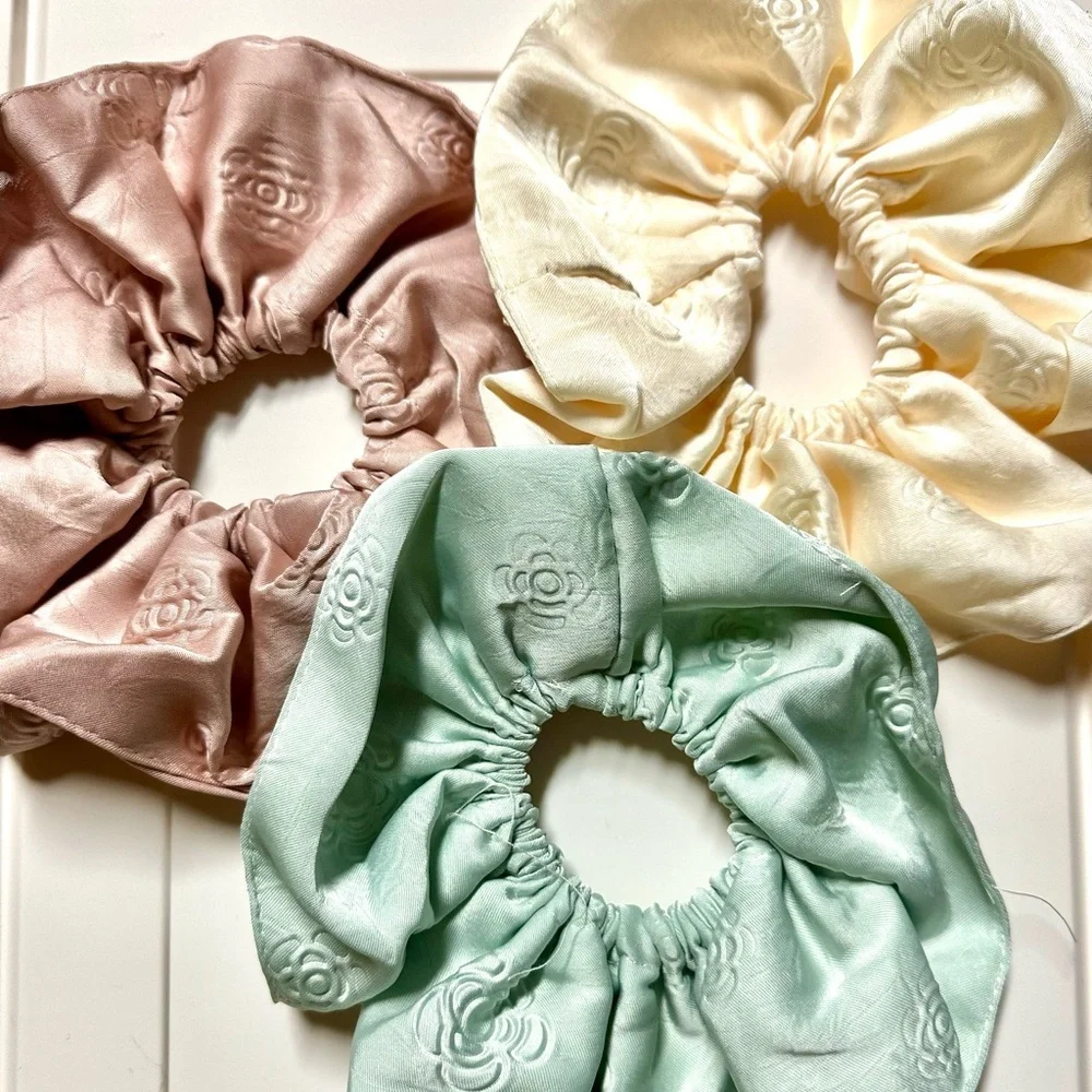 Chic Satin Scrunchie Trio - Rose, Ivory, and Mint